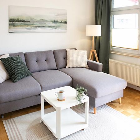 2 Zimmer, Bett Und Schlafsofa, Balkon, Waschmaschine L Leipzig Extérieur photo